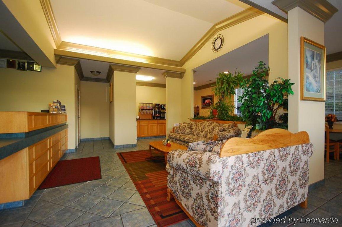 Best Western Willits Inn Интерьер фото